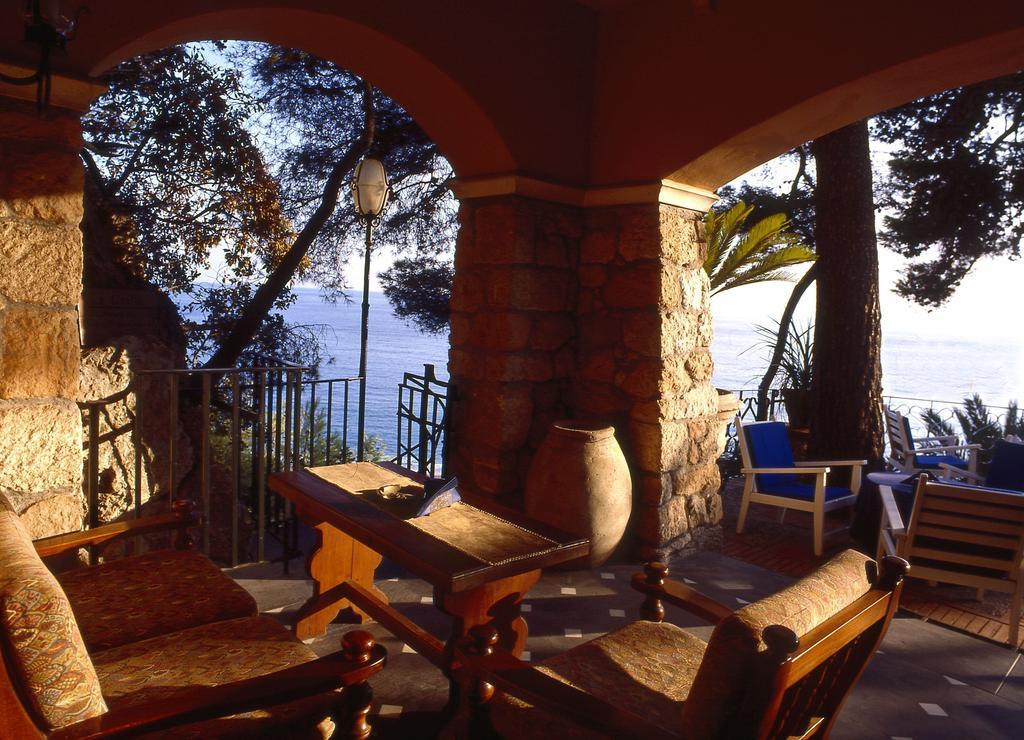 Hotel Punta Est Finale Ligure Ngoại thất bức ảnh